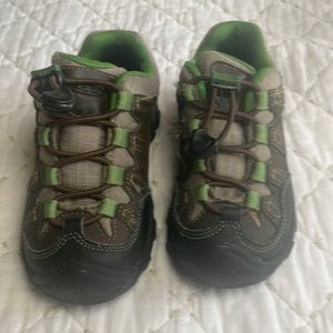 Keen toddler hiking boots.  Size 10. Gently used.